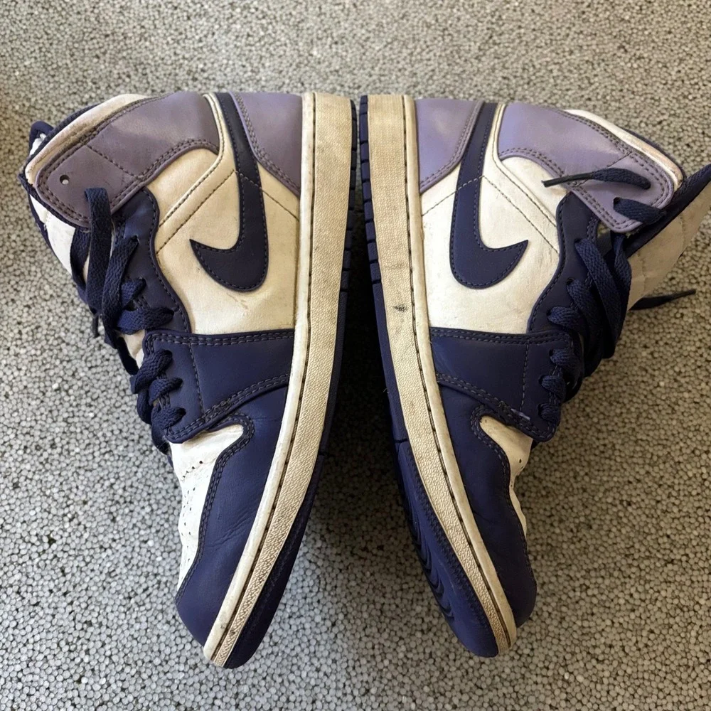 Nike Jordan 1 Mid Men 9 Purple White DQ8426-515 Streetwear